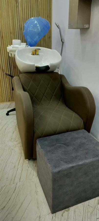 Hair wash station with a comfortable chair - Divine MakeOver, Mandla